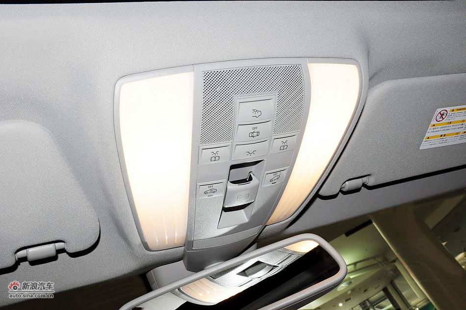 2012款奔驰CLS实拍