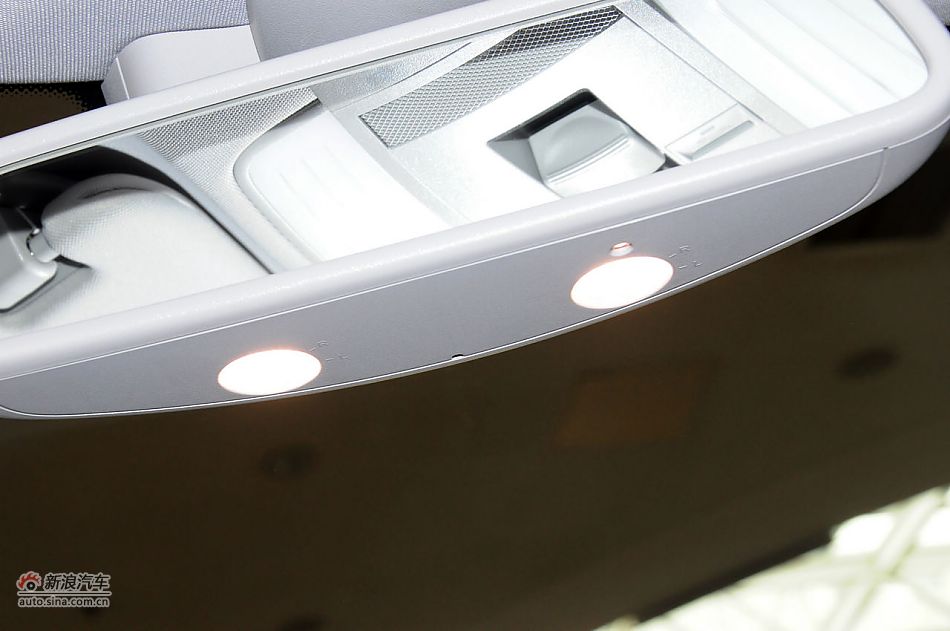 2012款奔驰CLS实拍