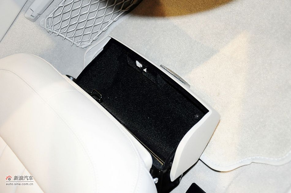 2012款奔驰CLS实拍