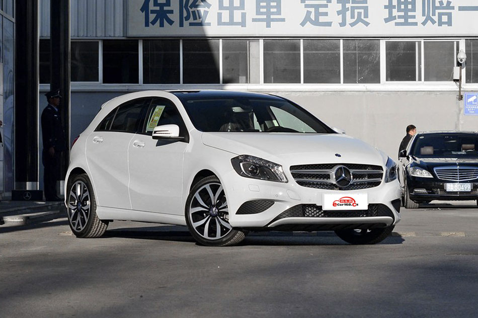 2015 A 200 