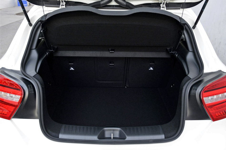 2015款 A 200 座椅空间