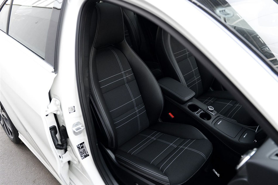 2015款 A 200 座椅空间