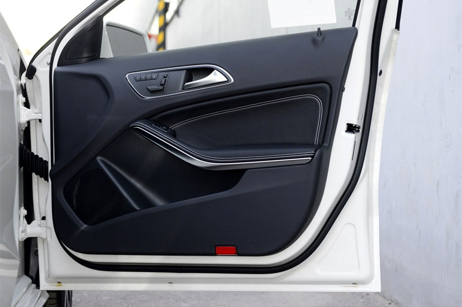 2015款 A 200 座椅空间