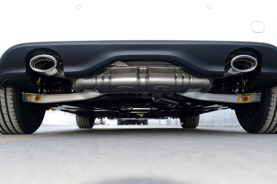 2015款 A 200 引擎底盘