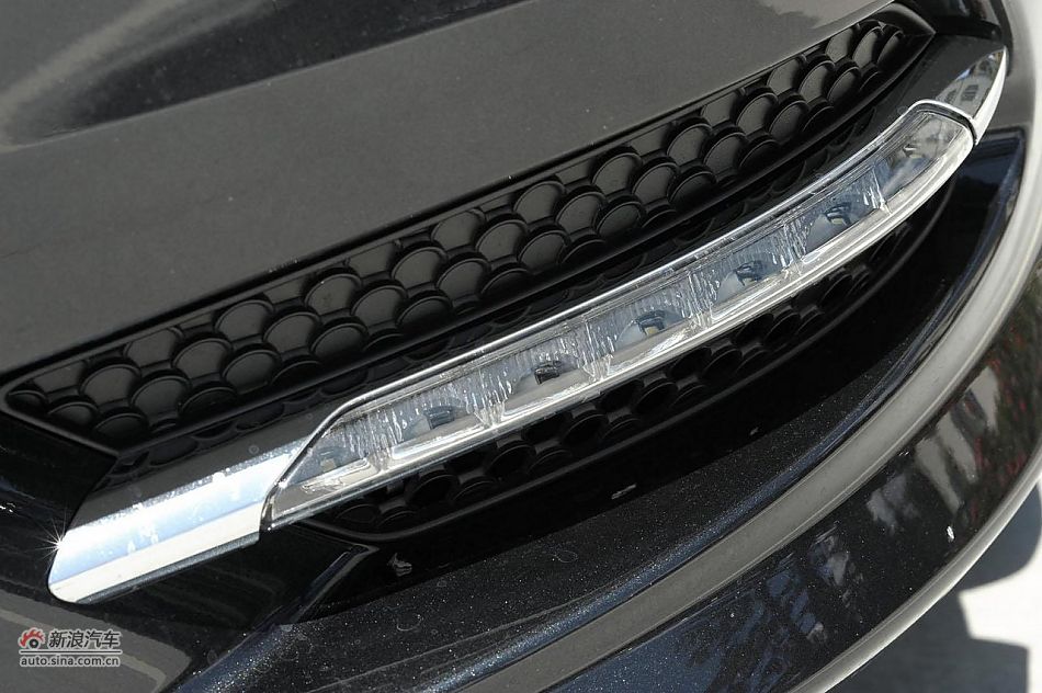 2012款奔驰S级豪华版