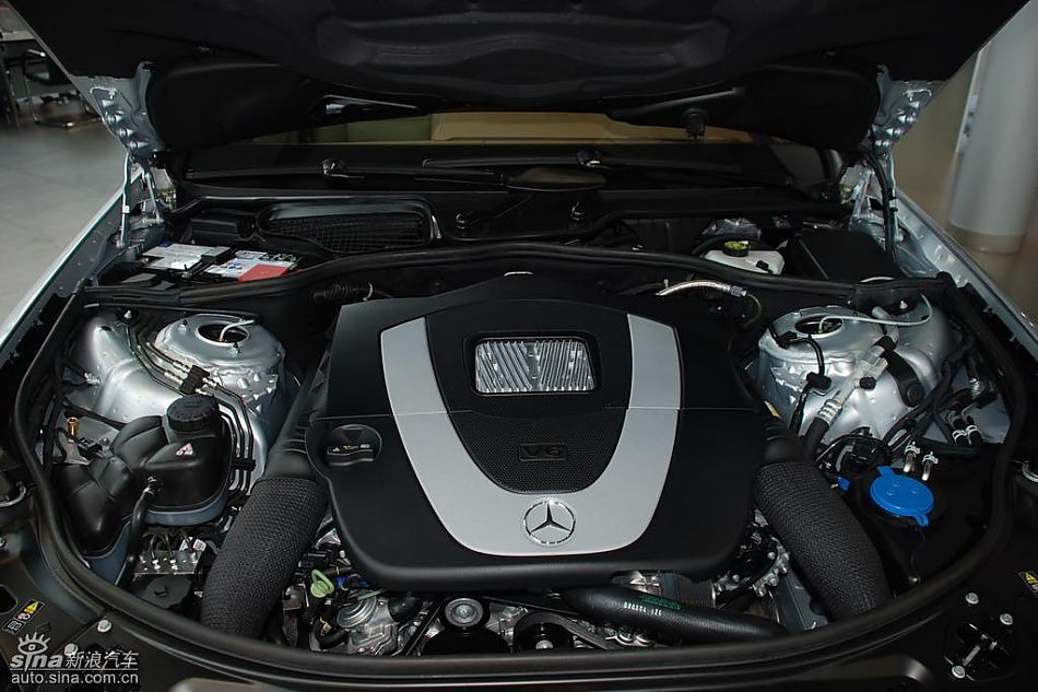 新一代奔驰S级轿车实拍图片欣赏