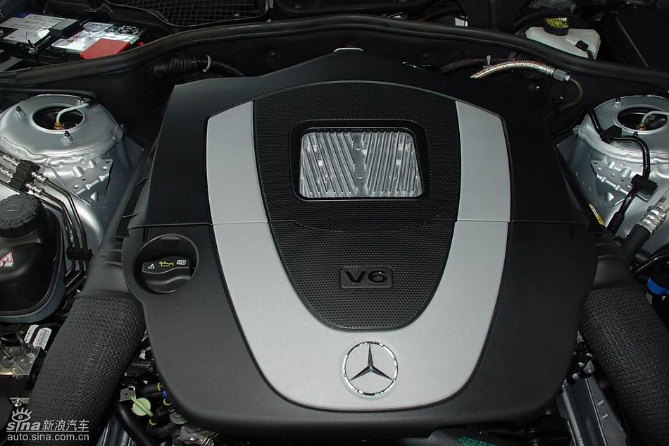 新一代奔驰S级轿车实拍图片欣赏