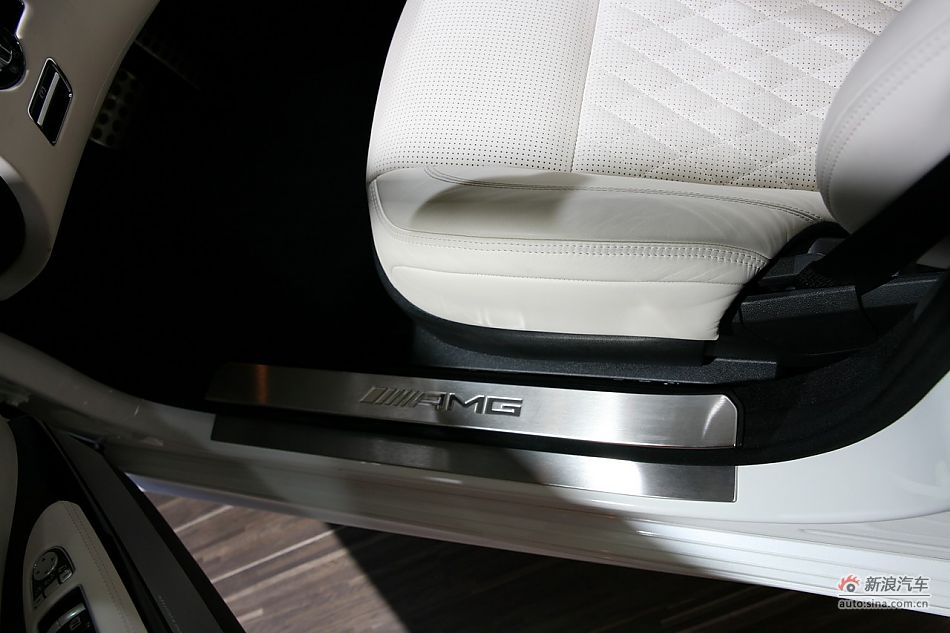 奔驰S65L AMG