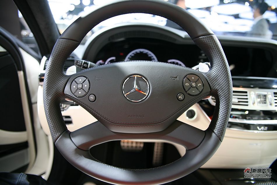 奔驰S65L AMG