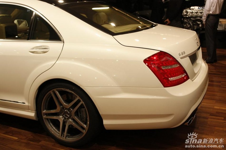 奔驰S65 AMG