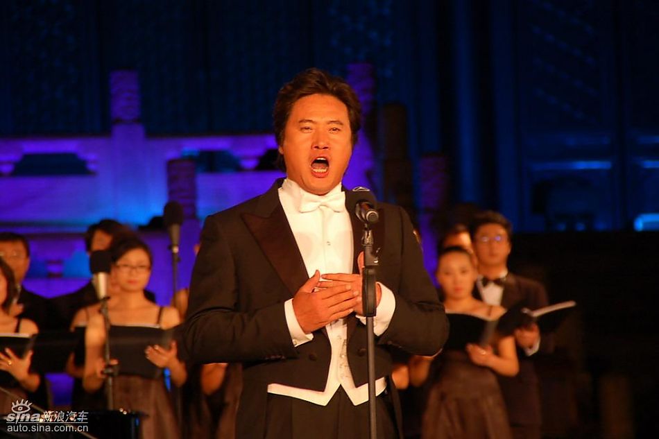 戴玉强现场演唱歌曲