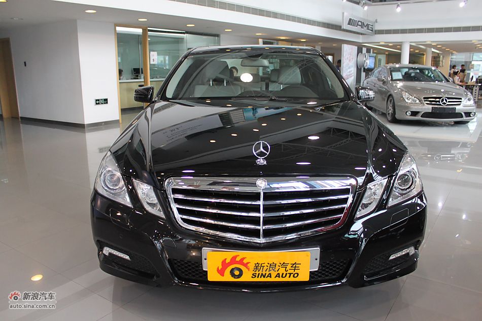 奔驰E260 CGI时尚型