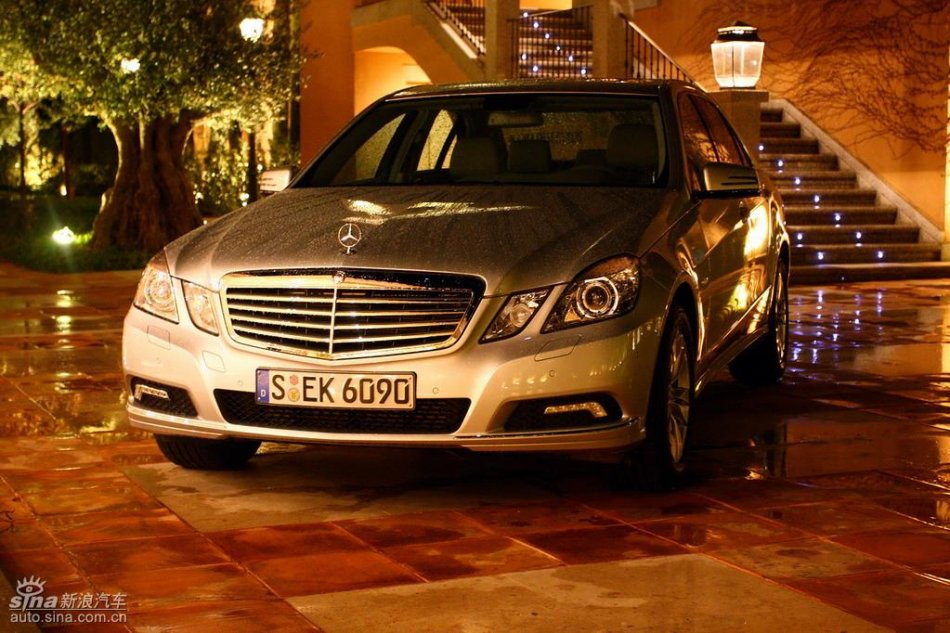 奔驰新E级试驾实拍图外观