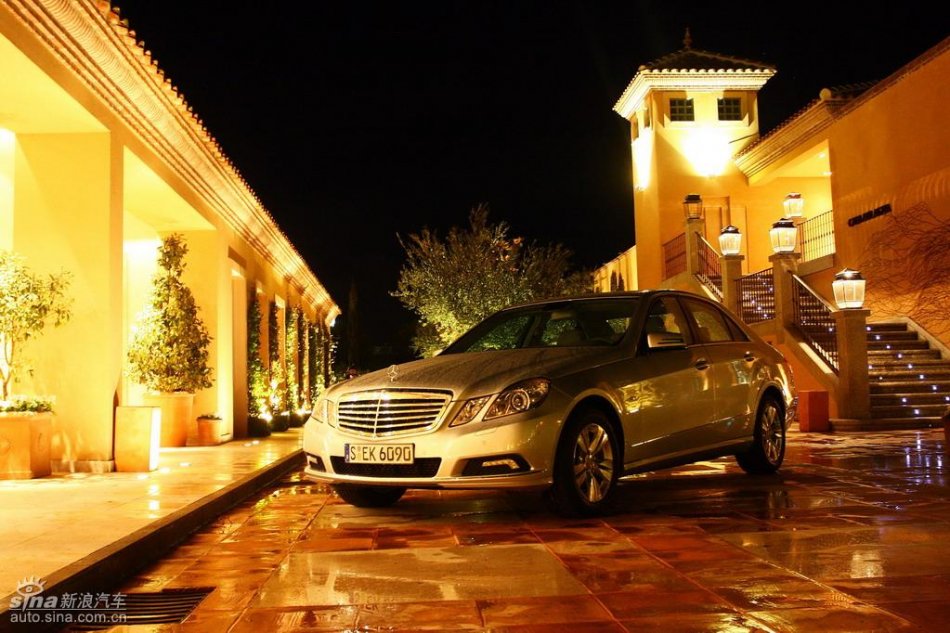 奔驰新E级试驾实拍图外观