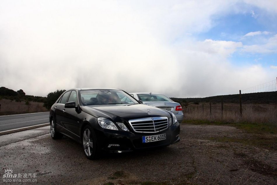 奔驰新E级试驾实拍图外观