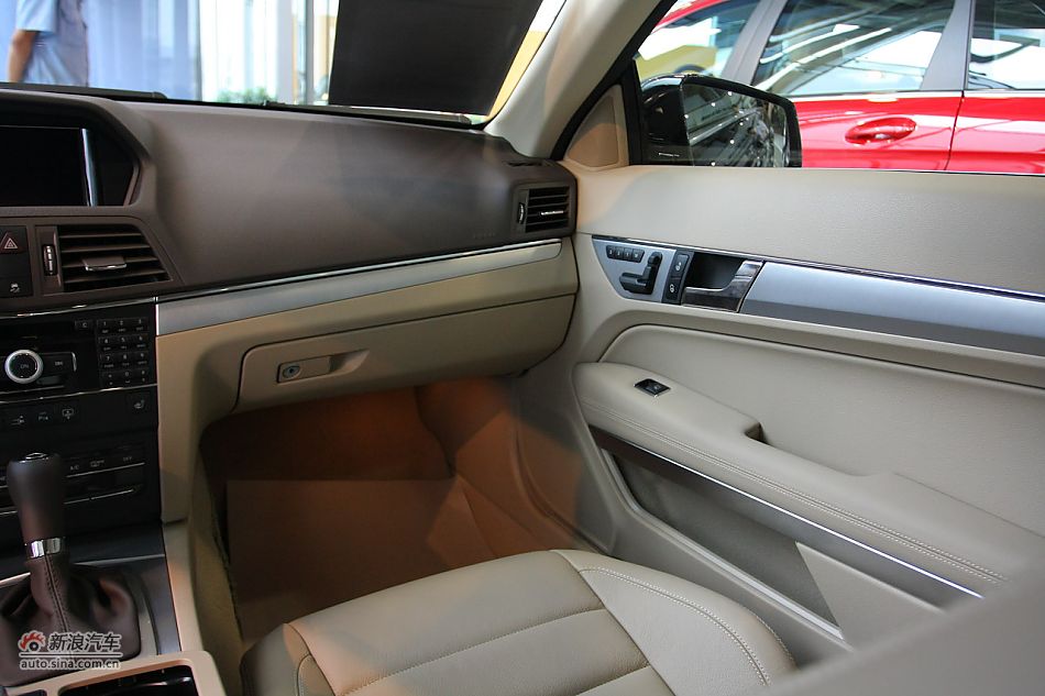 2010款奔驰E260 Coupe