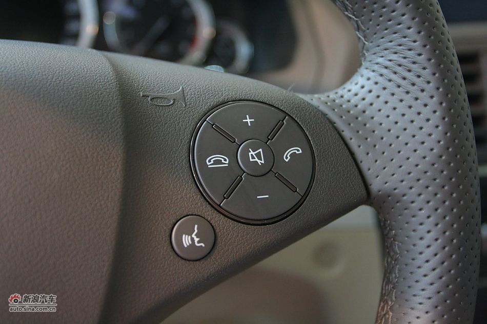 2010款奔驰E260 Coupe