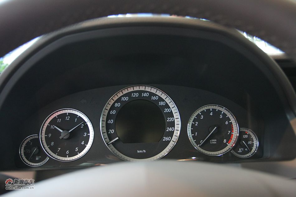 2010款奔驰E260 Coupe