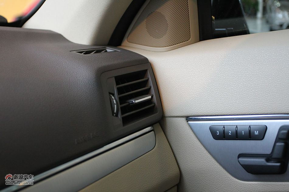 2010款奔驰E260 Coupe