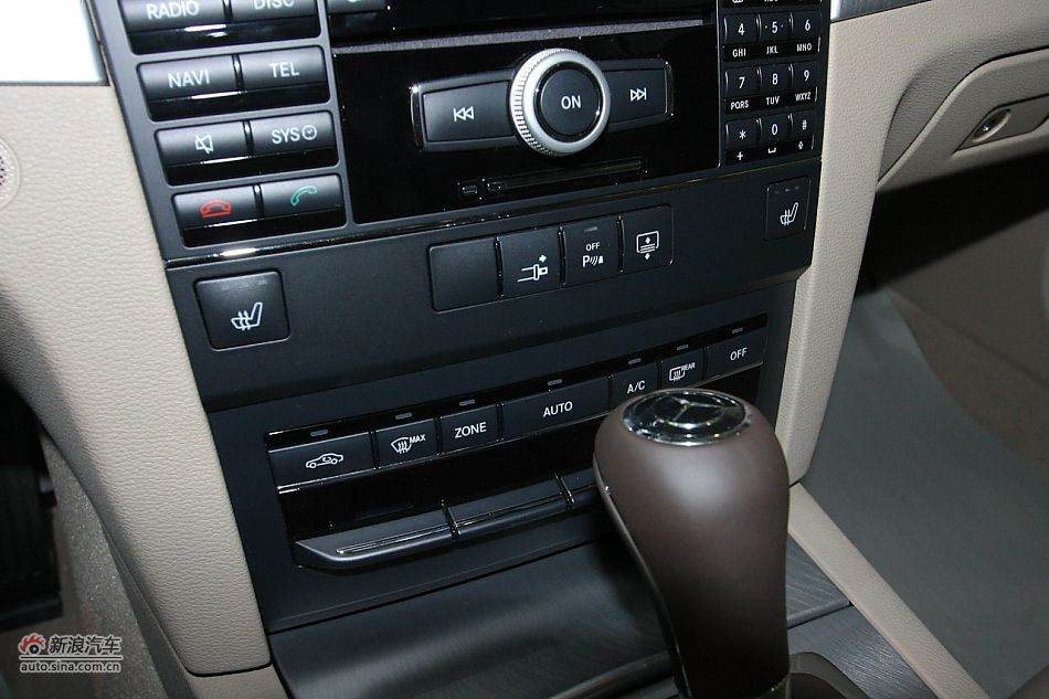 2010款奔驰E260 Coupe