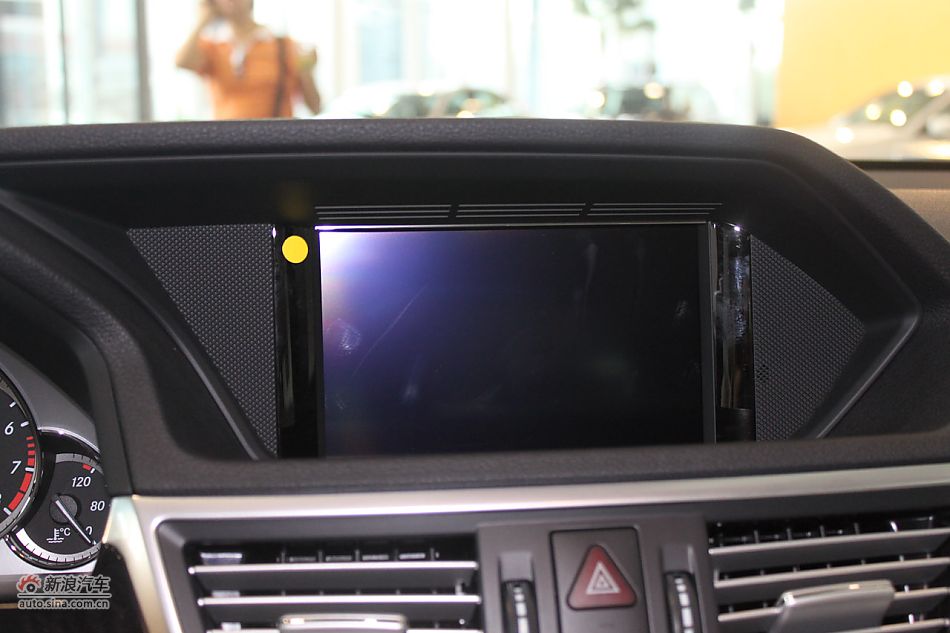 奔驰E260 CGI时尚型