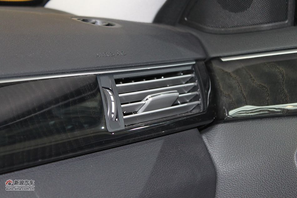 奔驰E260 CGI时尚型