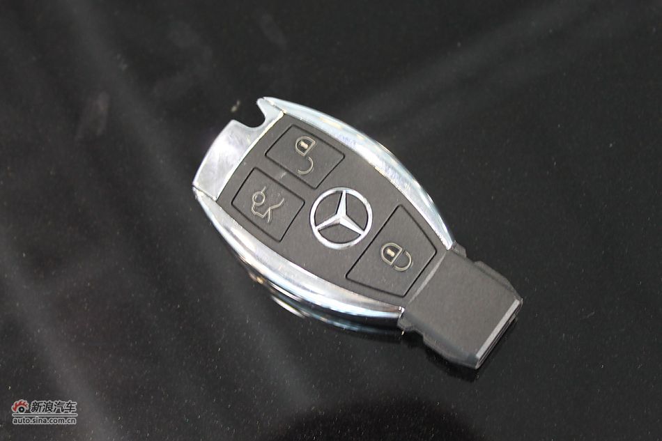 奔驰E260 CGI时尚型