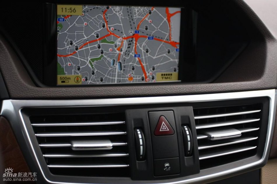 奔驰新E级试驾实拍图内饰