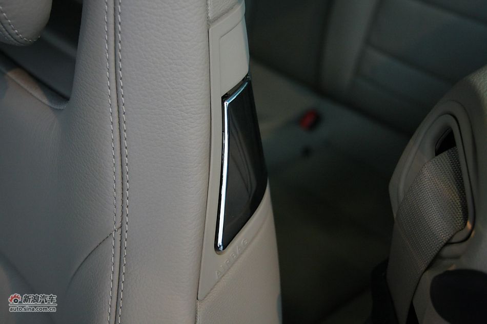 2010款奔驰E260 Coupe