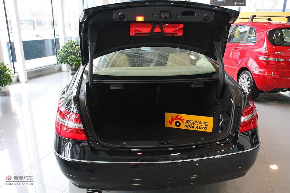 2010款奔驰E260 Coupe