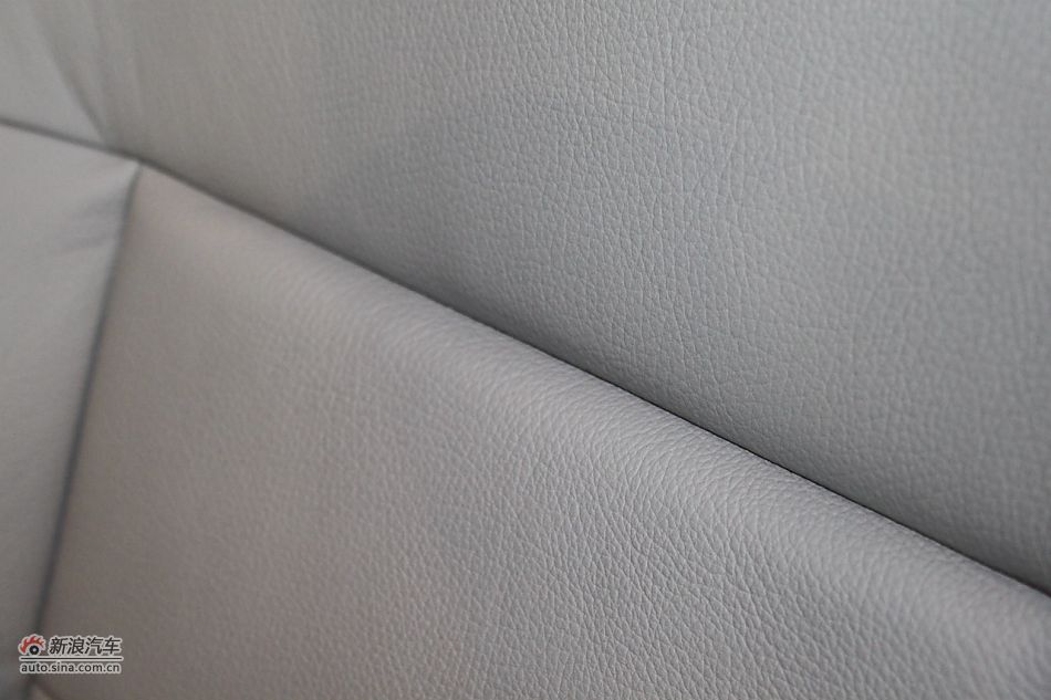 奔驰E260 CGI时尚型