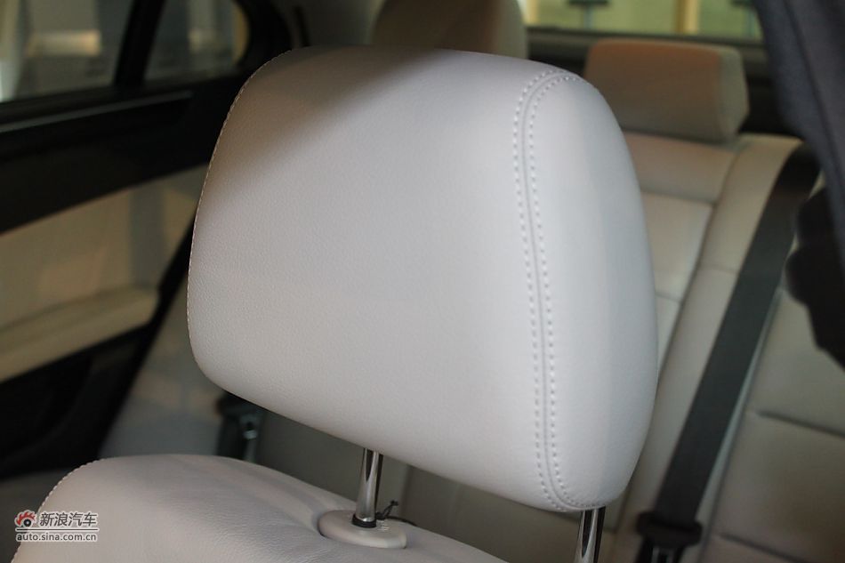 奔驰E260 CGI时尚型