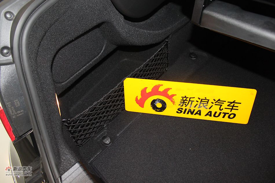 奔驰E260 CGI时尚型