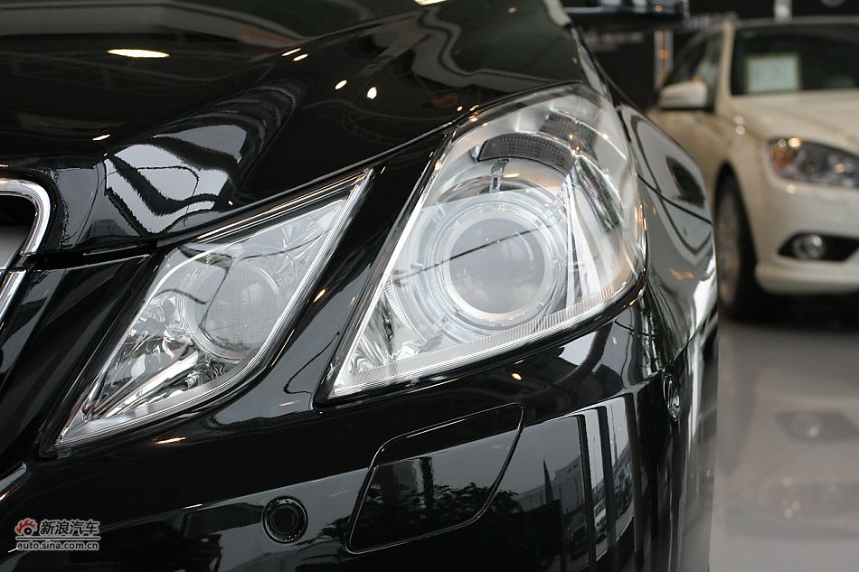 2010款奔驰E260 Coupe