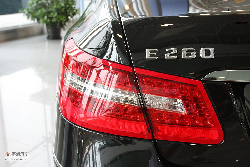 2010款奔驰E260 Coupe