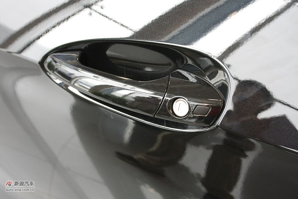 2010款奔驰E260 Coupe