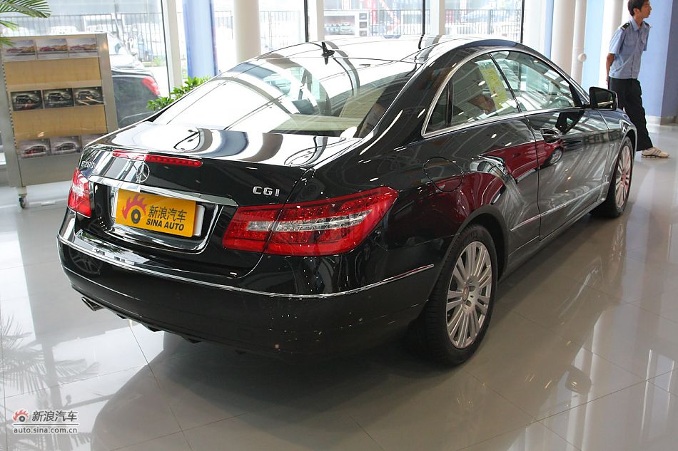 2010款奔驰E260 Coupe