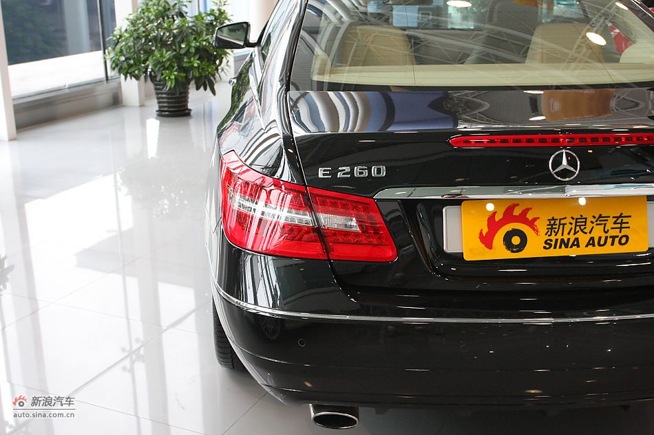 2010款奔驰E260 Coupe