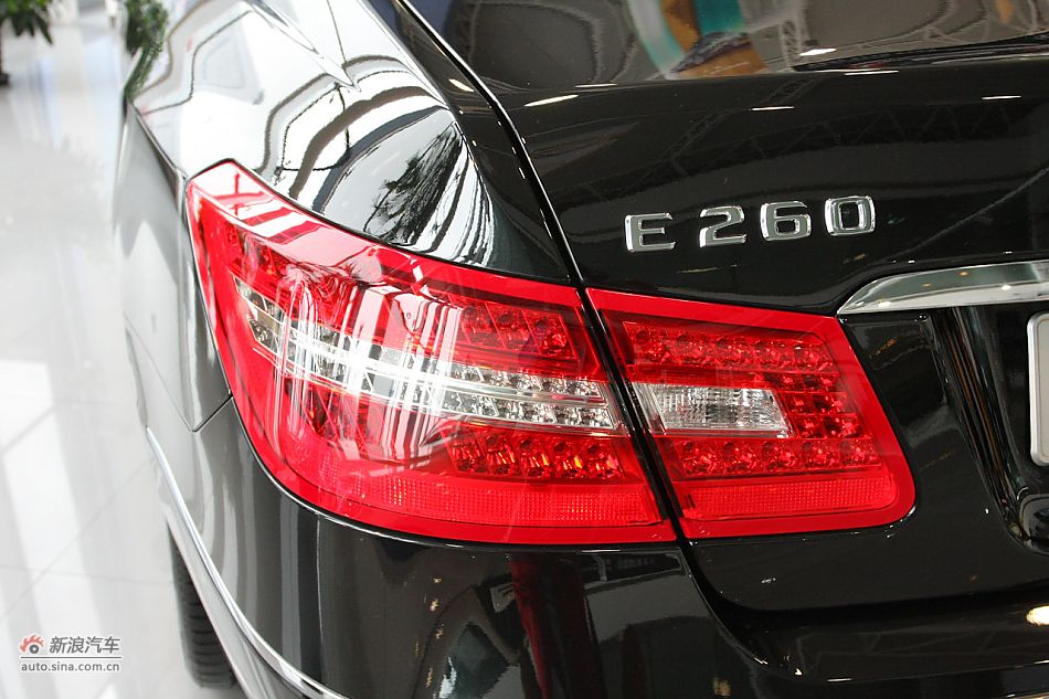 2010款奔驰E260 Coupe