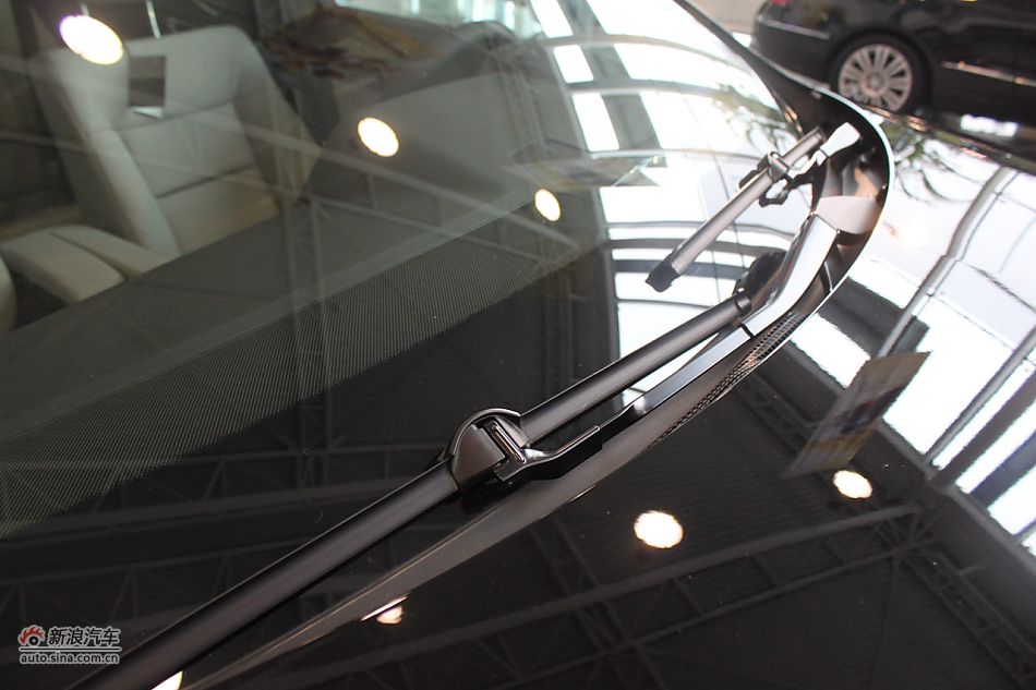 奔驰E260 CGI时尚型