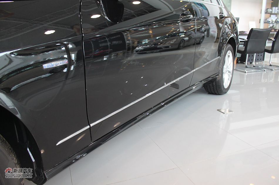 奔驰E260 CGI时尚型