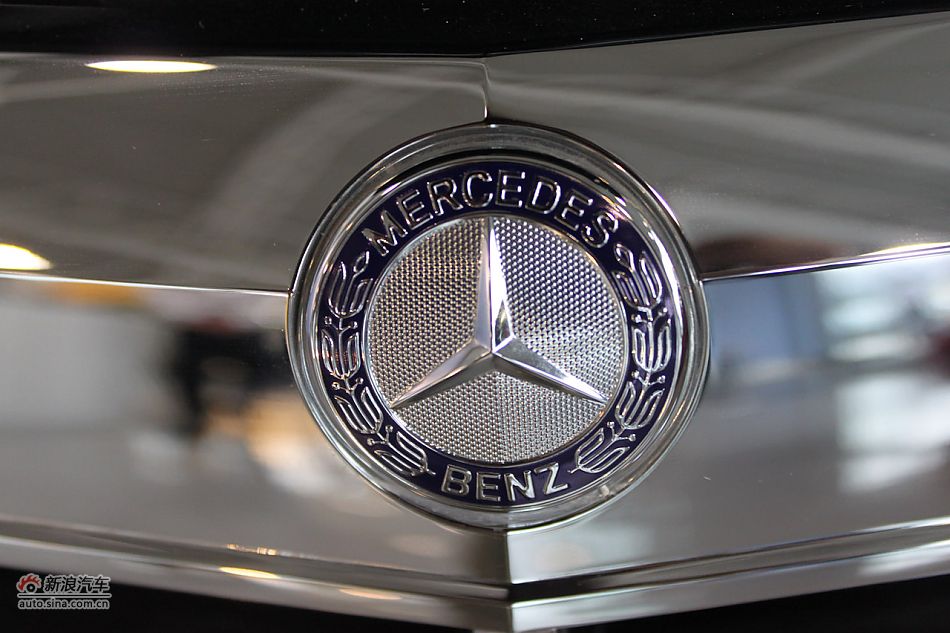 奔驰E260 CGI时尚型