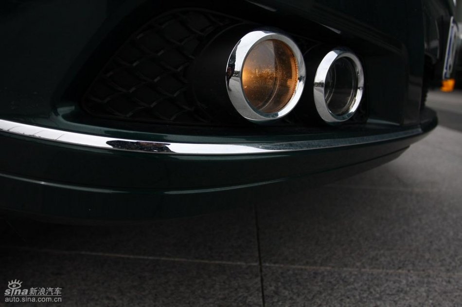 奔驰新E级试驾实拍图其他