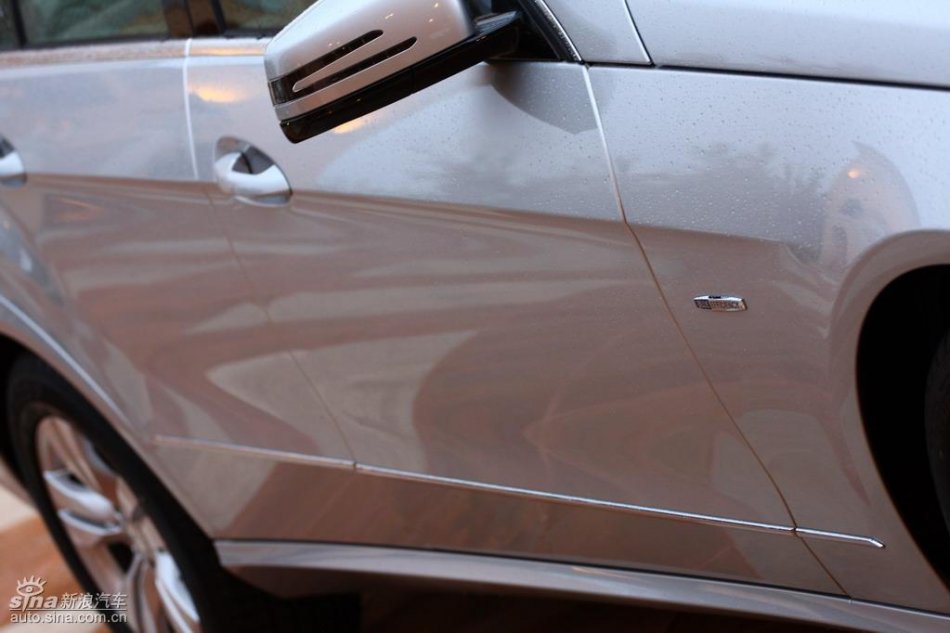 奔驰新E级试驾实拍图外观
