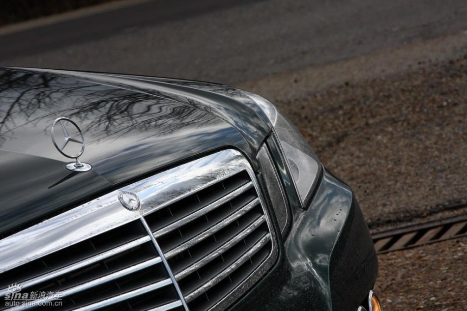 奔驰新E级试驾实拍图外观
