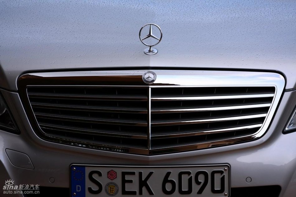奔驰新E级试驾实拍图外观