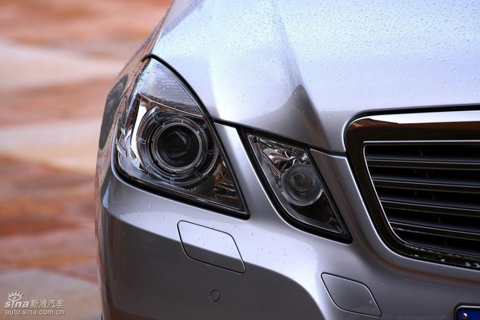 奔驰新E级试驾实拍图外观