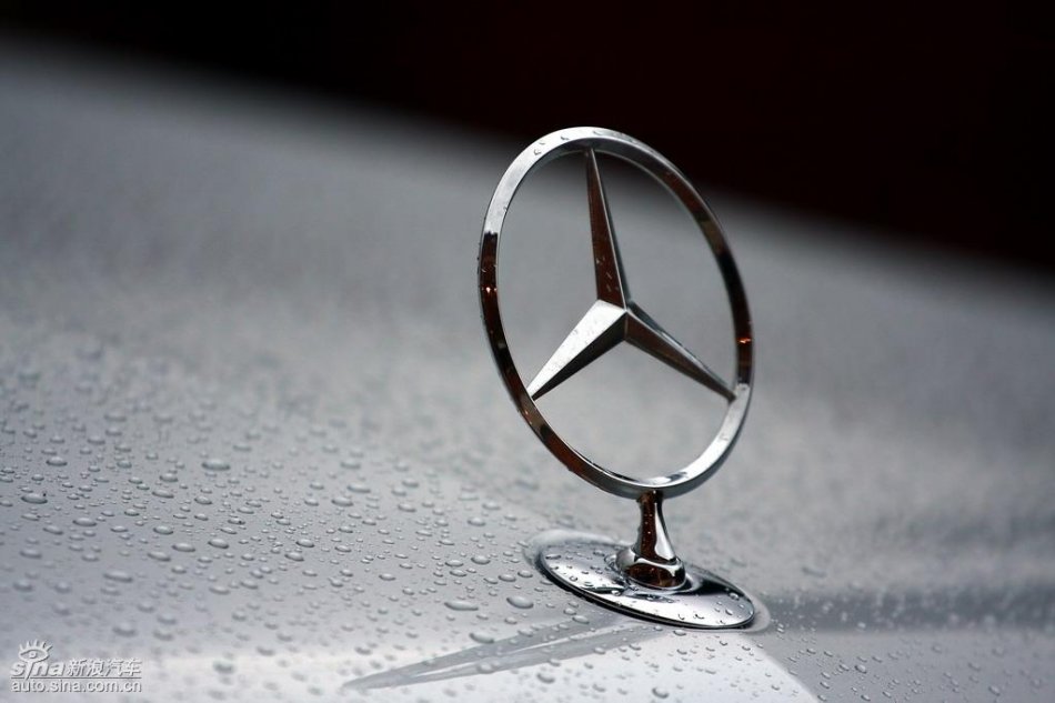 奔驰新E级试驾实拍图外观