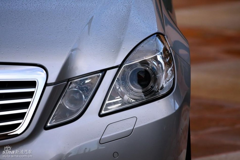 奔驰新E级试驾实拍图外观