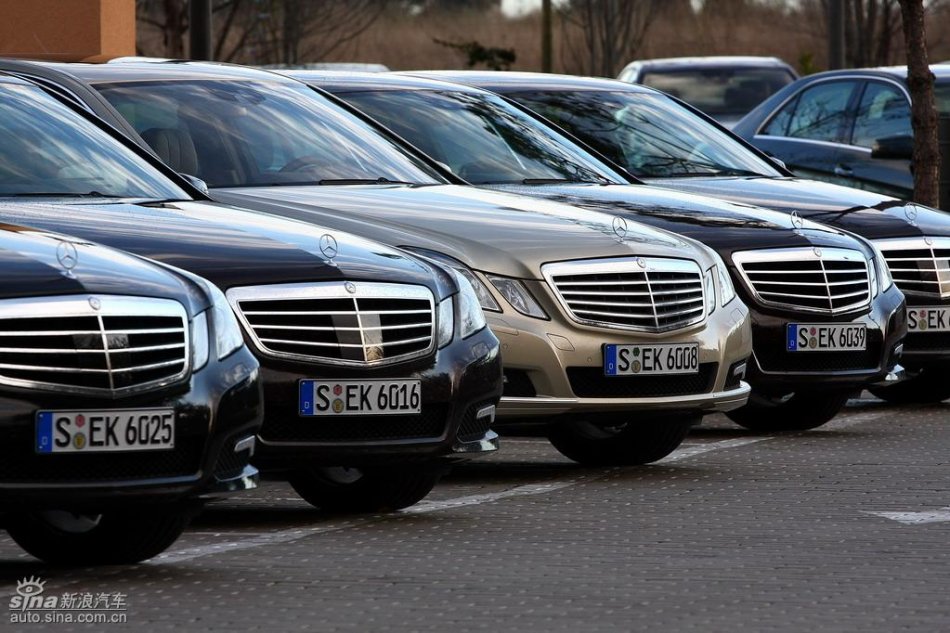 奔驰新E级试驾实拍图外观